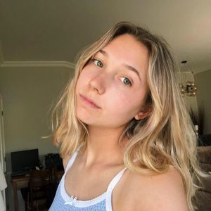 Meet your Posher, Gabrielle